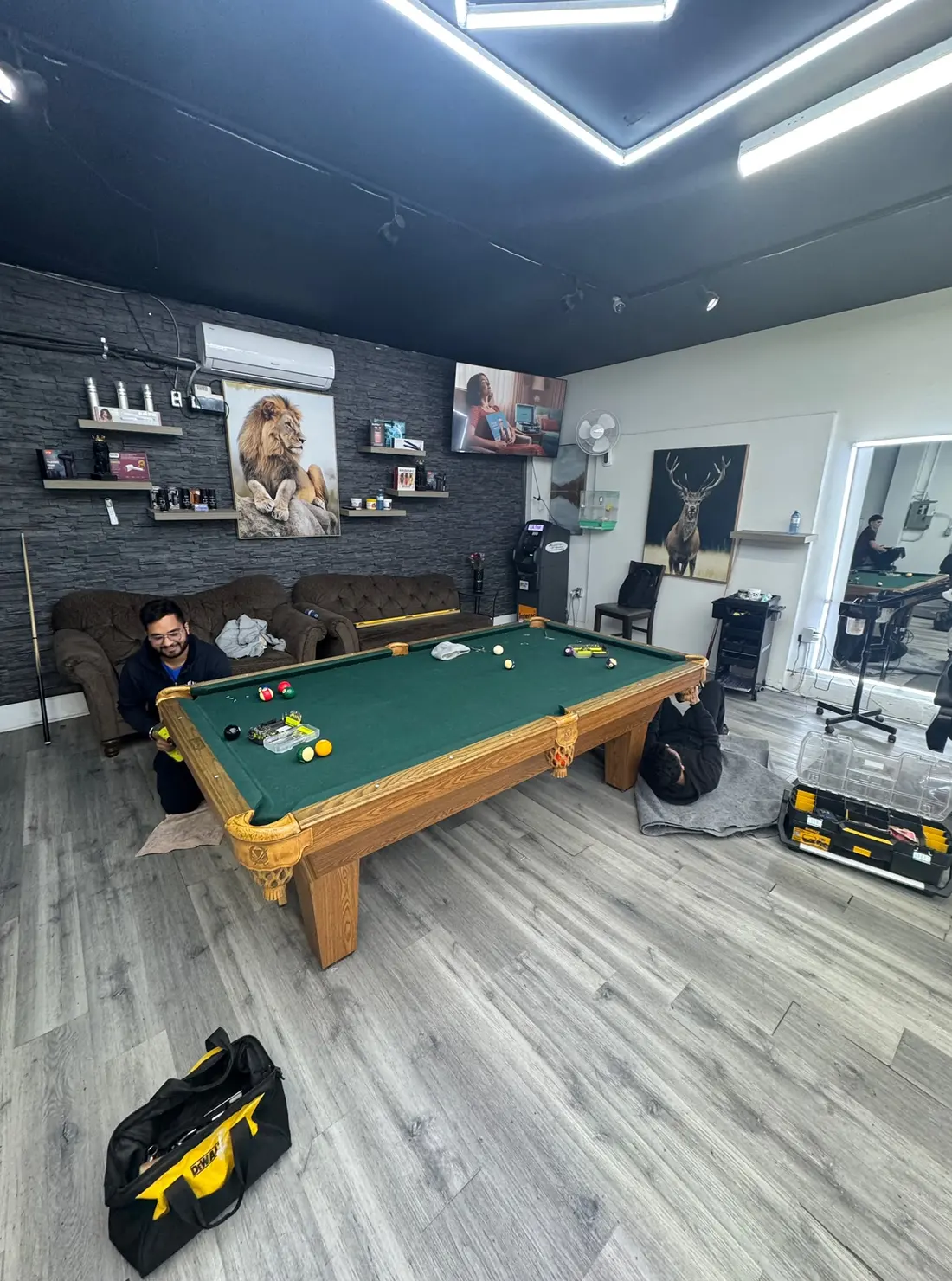 Finished green pool table, levelled and ready to play